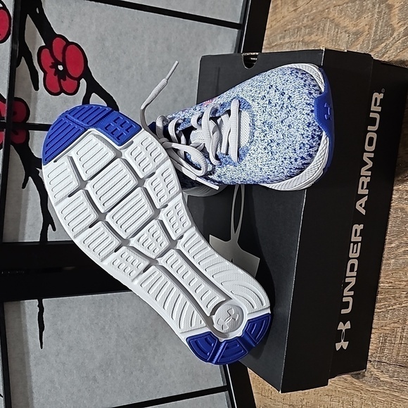 Under Armour Charged Impulse Knit Running Shoes Size 6 NWB - Picture 11 of 11